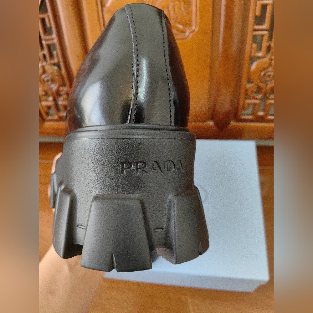 Prada Monolith leather Loafers - Picture 10 of 11